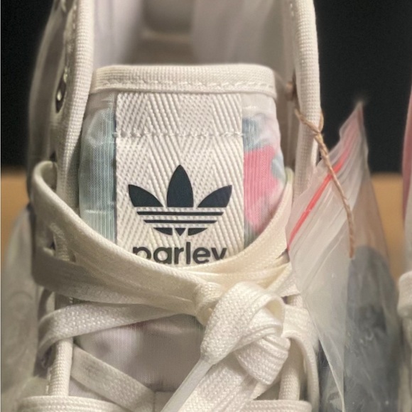 *Brand New* adidas Originals Nizza Parley High Sneakers | Mens Size 11 - Picture 8 of 9